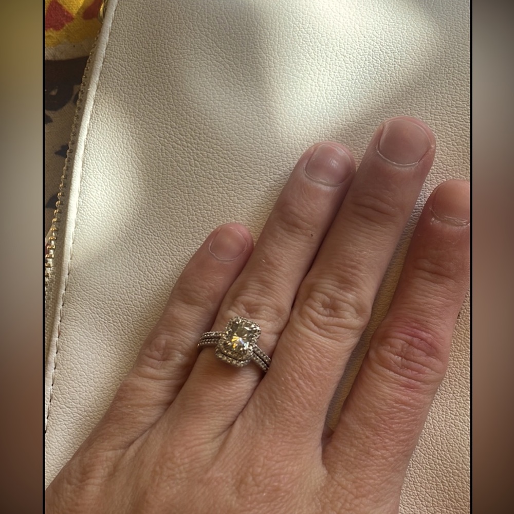 Yellow Moissanite 1. Ct wedding Set Size 4.5